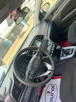 هیۆندای ئەلەنترا